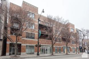 2757 N Lincoln Ave #403 - Photo 1 of 1