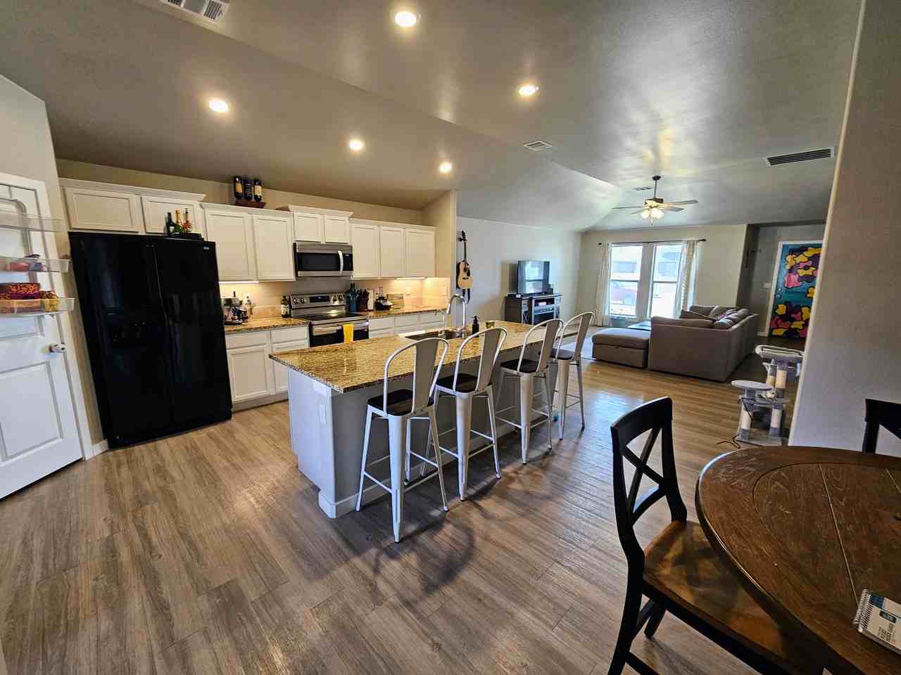 1640 Montaluse Rd #NA - Photo 2 of 12