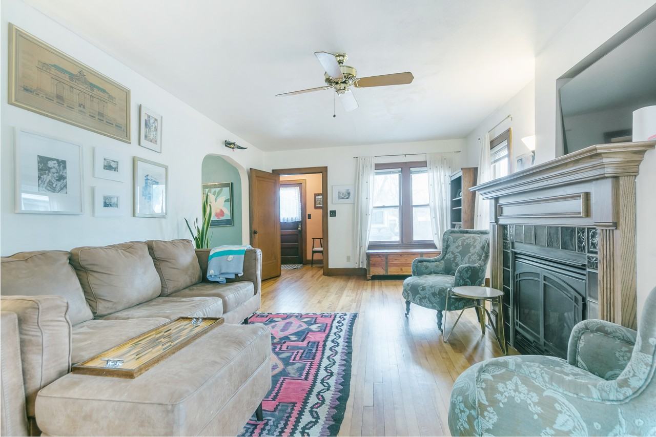 2314 E Mifflin St #NA - Photo 7 of 41