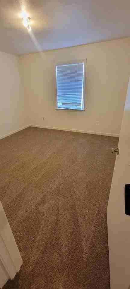 117 Crestwood Cv #B - Photo 6 of 8