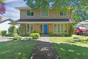 featured image of 450 18th Avenue #1