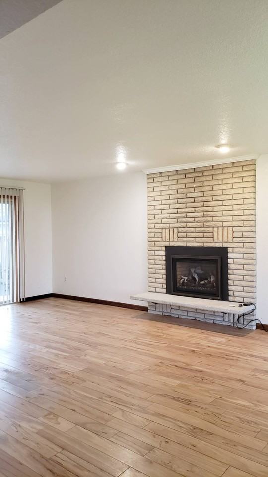 450 18th Avenue #1 - Photo 5 of 23