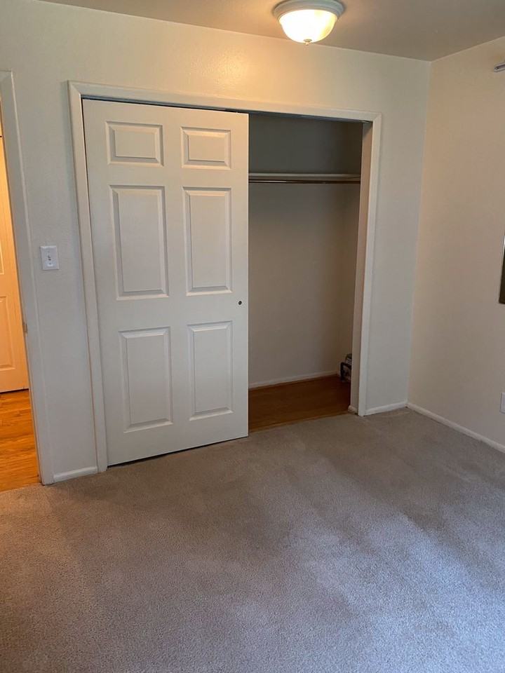2939 Marine Street - Photo 5 of 13