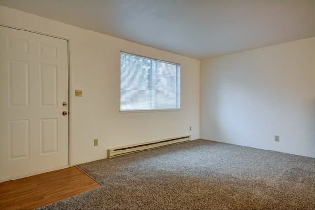 310 Se Midway Blvd #111 - Photo 3 of 10