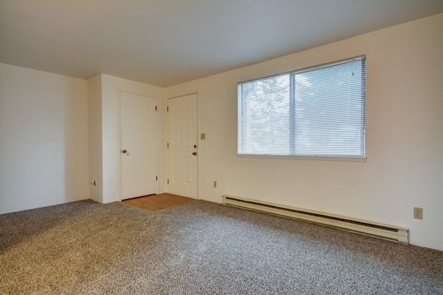 310 Se Midway Blvd #111 - Photo 7 of 10