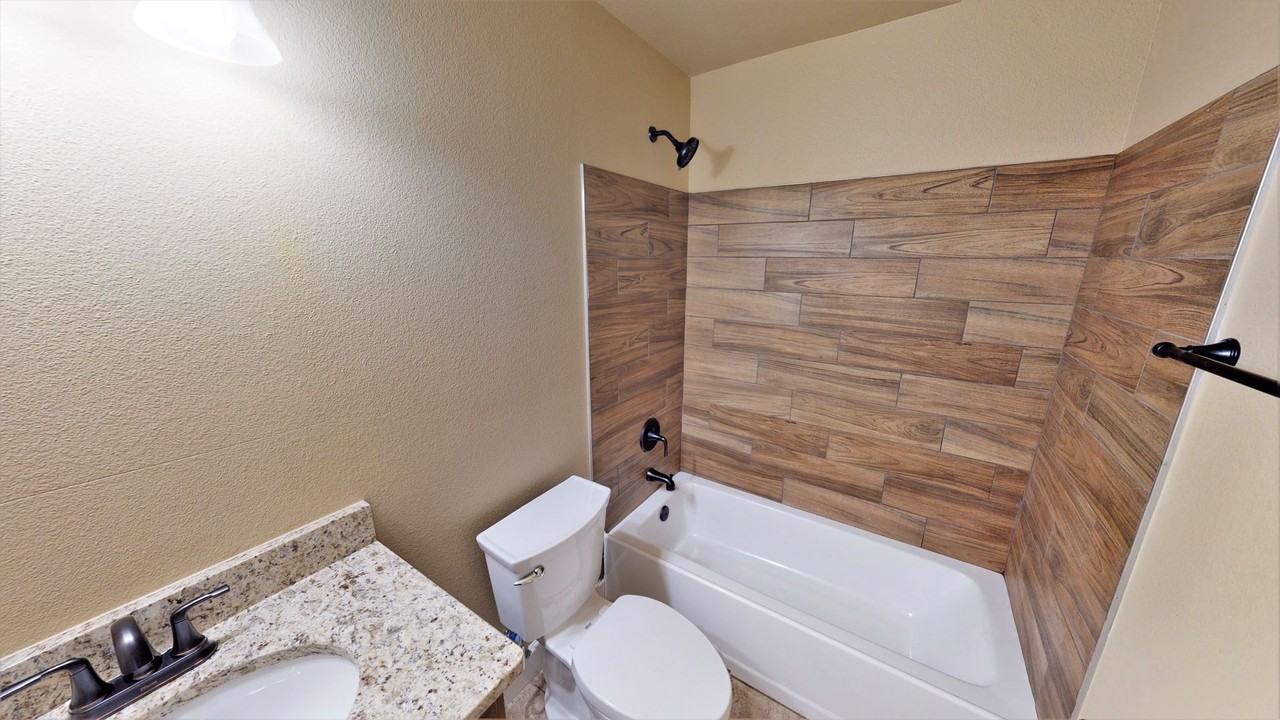 BROOK DUPLEXES - Photo 4 of 50