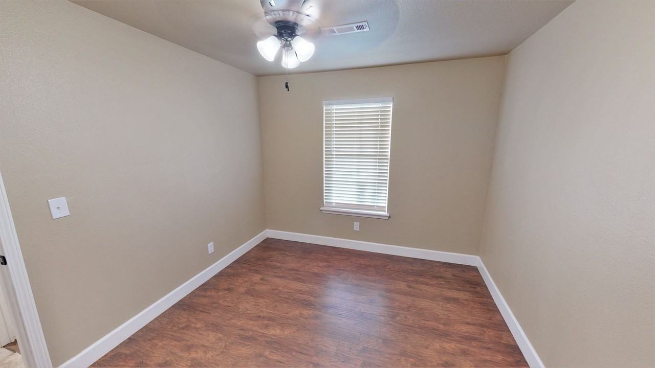 BROOK DUPLEXES - Photo 5 of 50