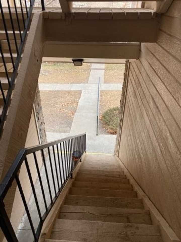 1074 S Dearborn St #206 - Photo 2 of 18