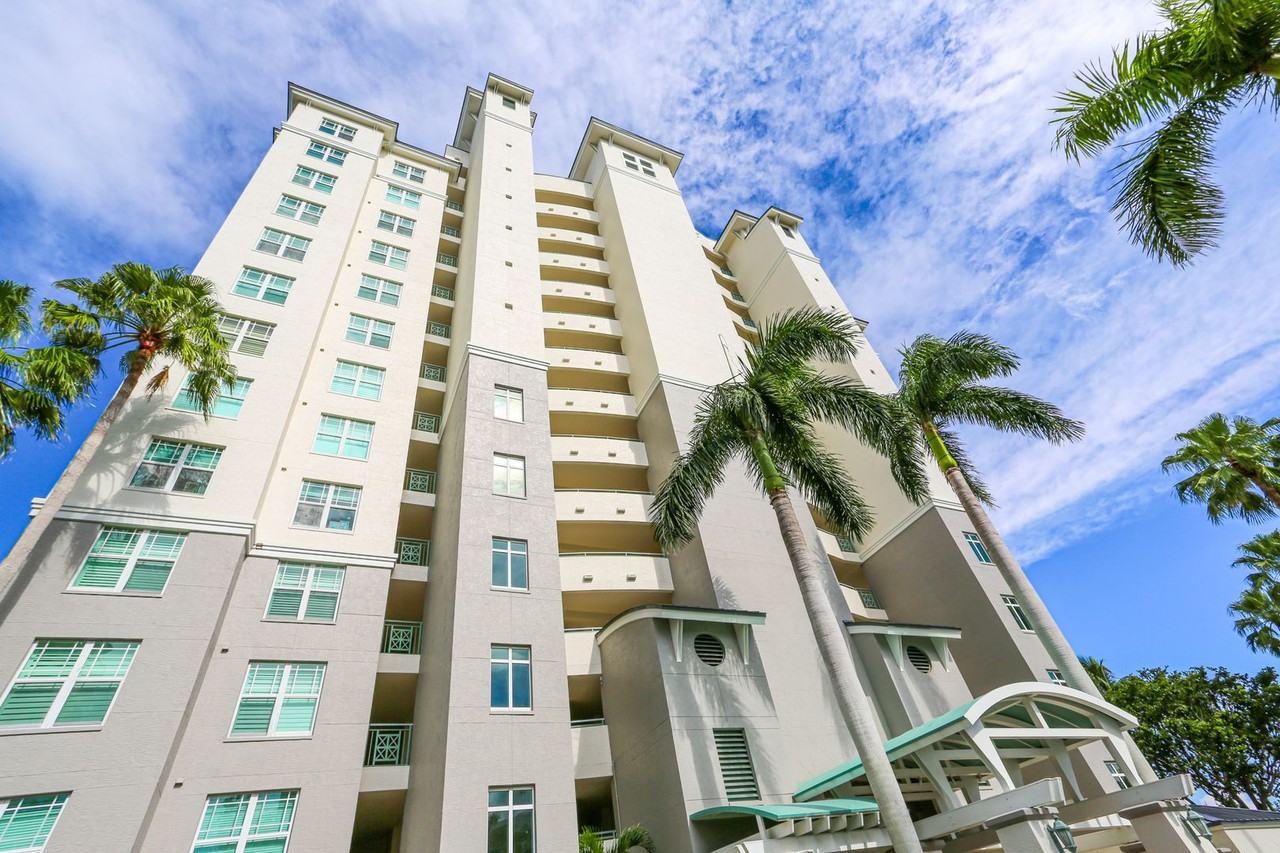 430 Cove Tower Dr #1202 - Photo 5 of 50