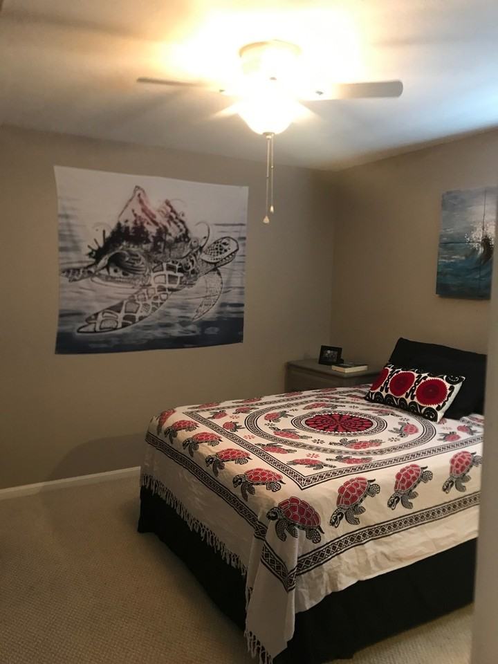 402 Towne Park Trl - Photo 3 of 13