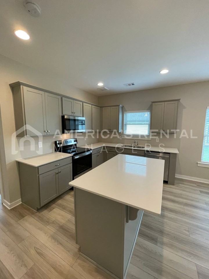 9301 Havenridge Loop - Photo 3 of 30