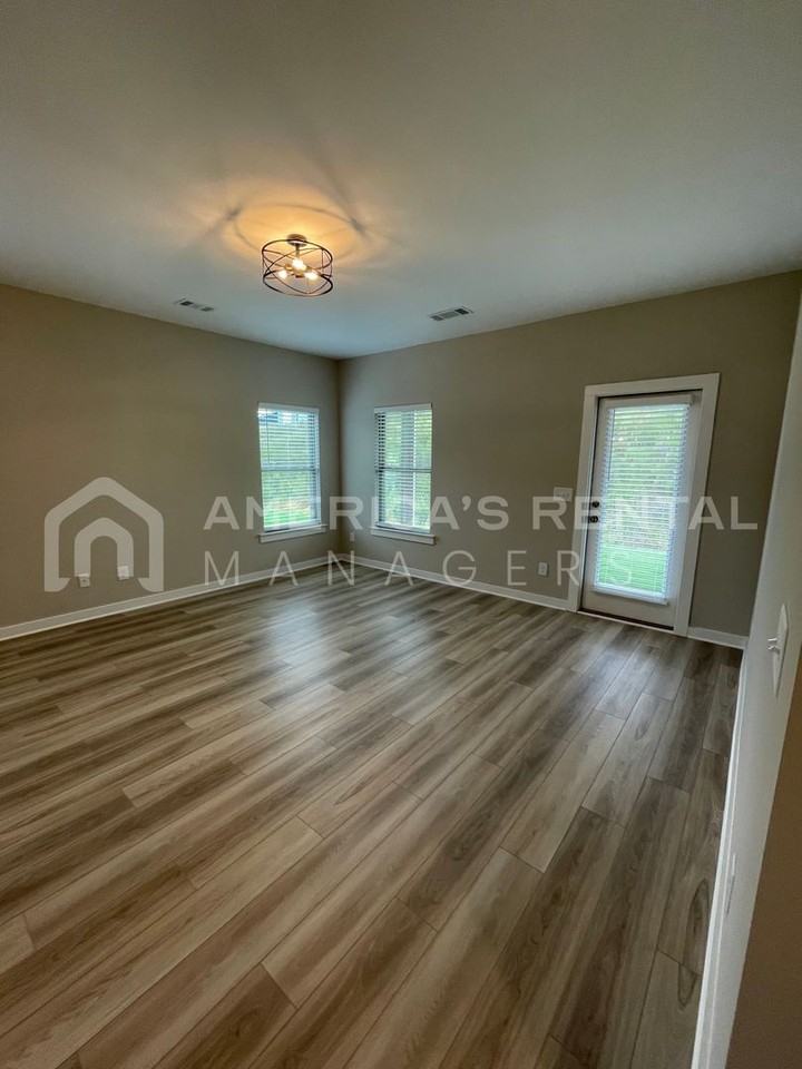 9301 Havenridge Loop - Photo 7 of 30