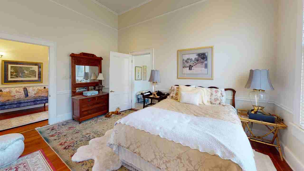 648 Clayton St - Photo 2 of 34