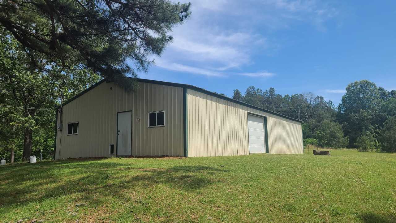 2715 Arkansas - Photo 3 of 25