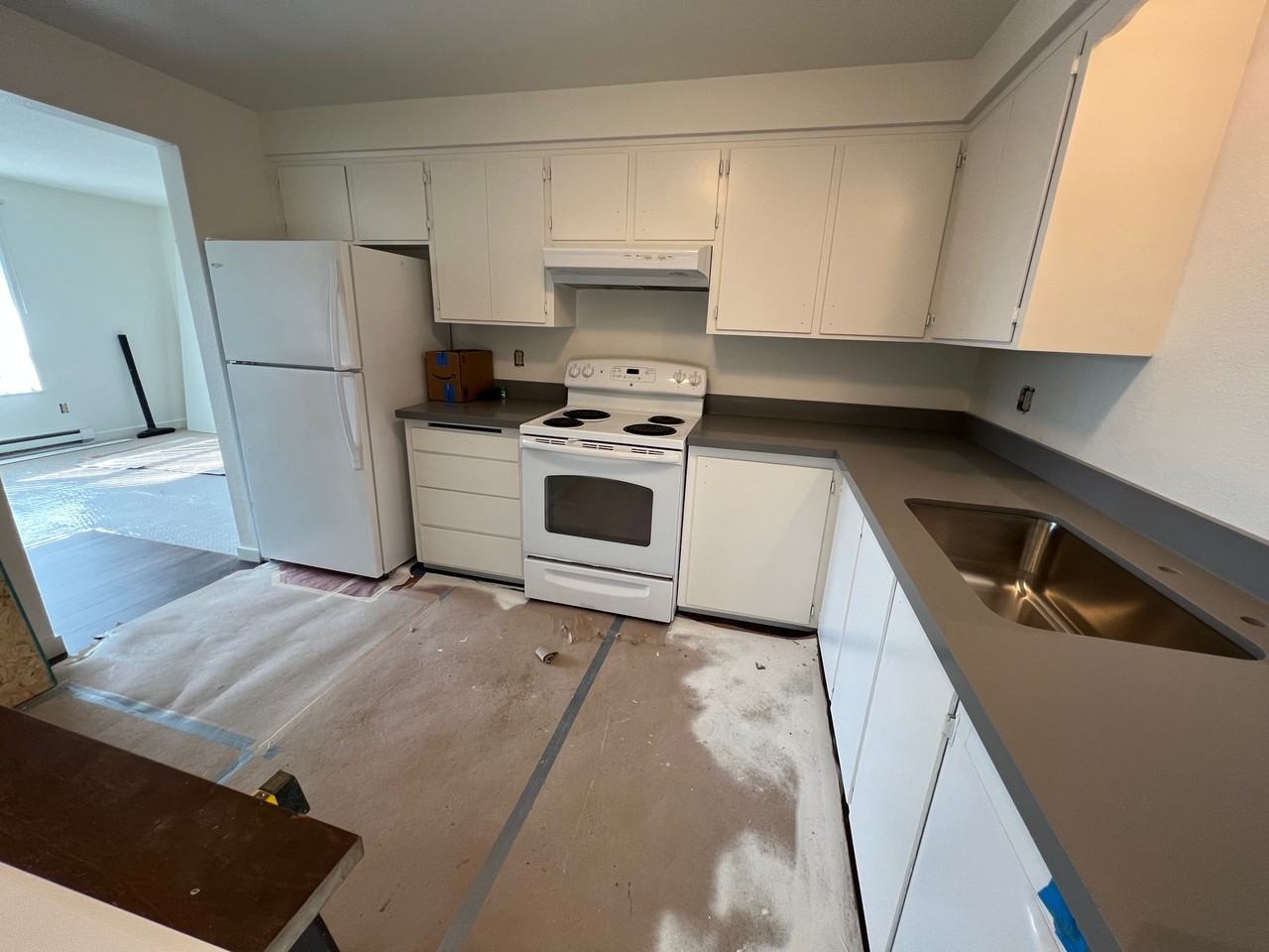 1909 Hoyt Avenue #C - Photo 5 of 8