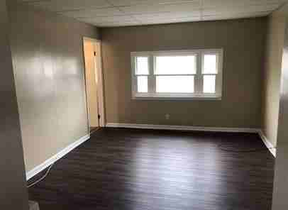 33 Reservation St #4 - Photo 2 of 5