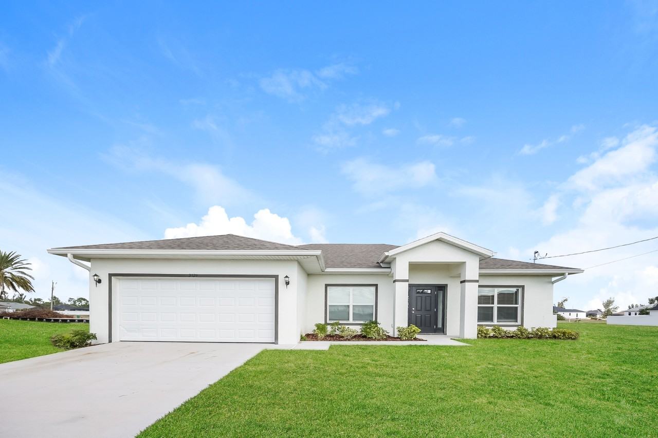2329 2329 NW 36th Ave