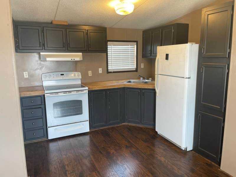 1473 Private Road 707 - Photo 3 of 14