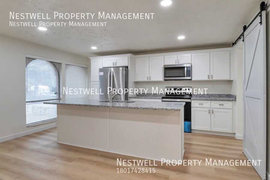 4195 W Kirkcaldy Cir - Photo 2 of 26