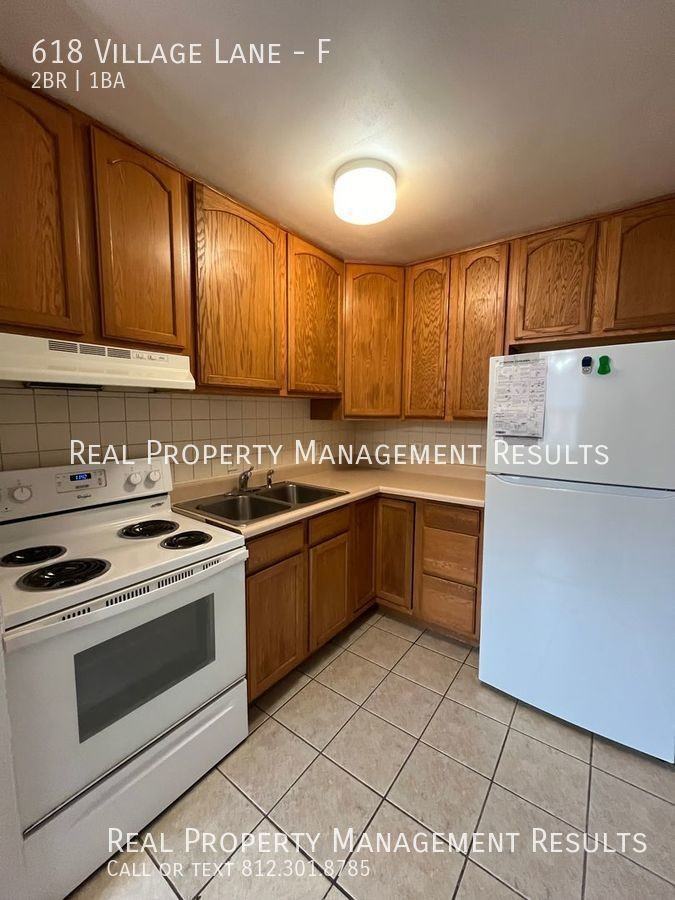 618 Village Ln #F - Photo 5 of 12