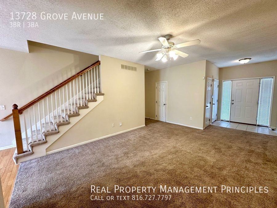 13728 Grove Ave - Photo 3 of 20