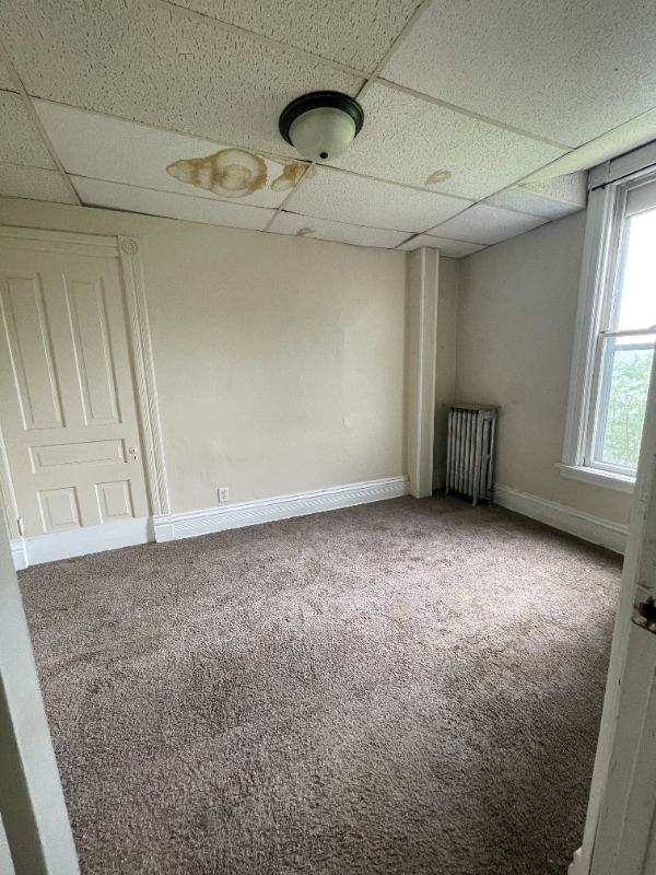 413 E Sanborn St #2 - Photo 3 of 5