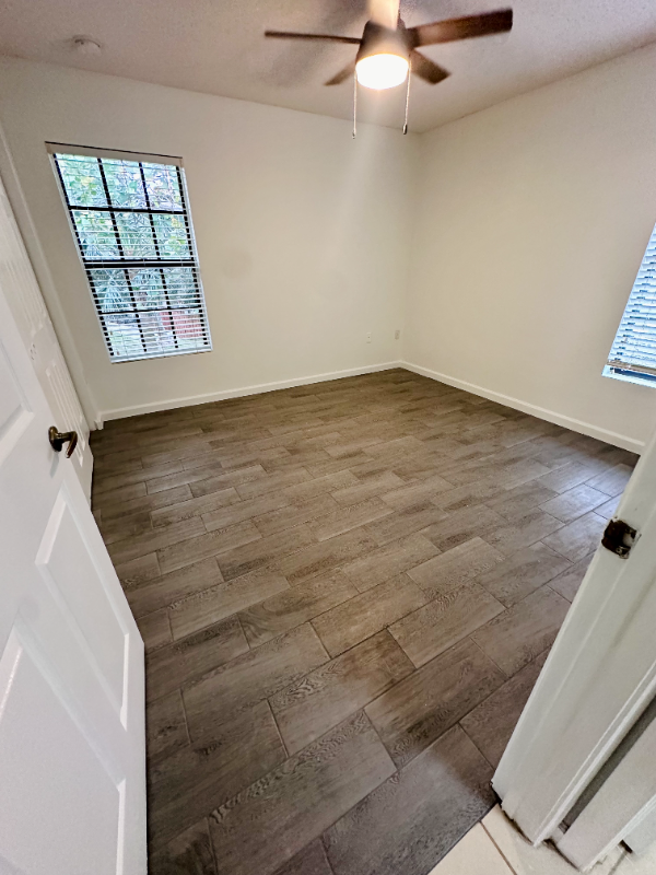 2691 Albatross Rd N - Photo 2 of 14