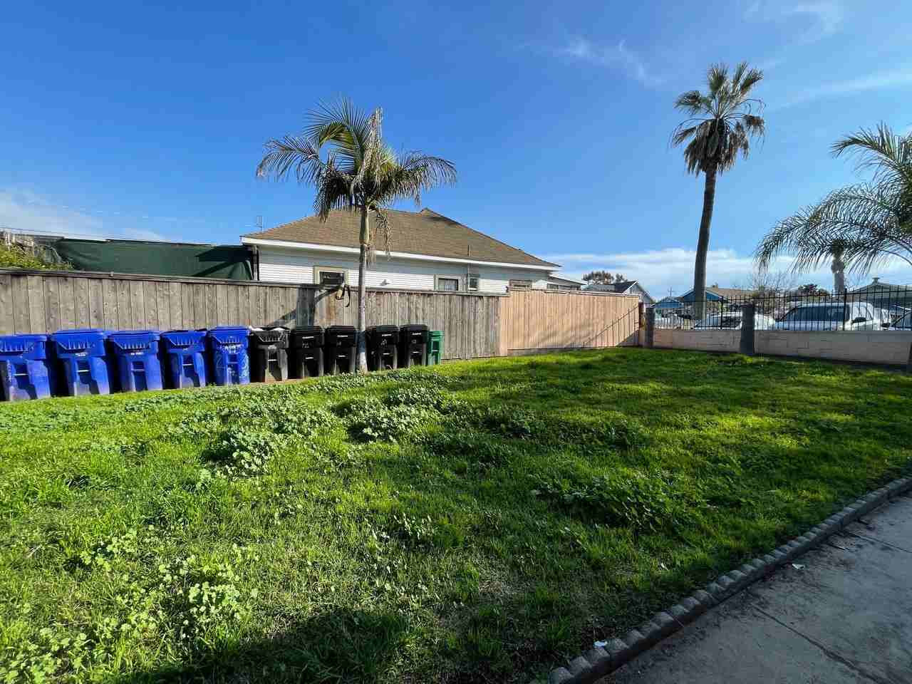 Brand New 1 - Photo 3 of 3