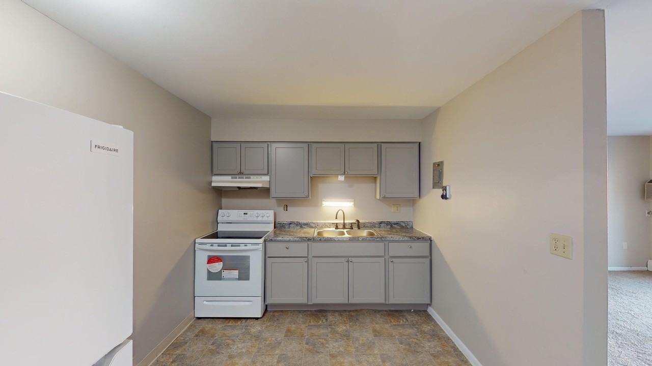 Circle Park - Photo 7 of 19