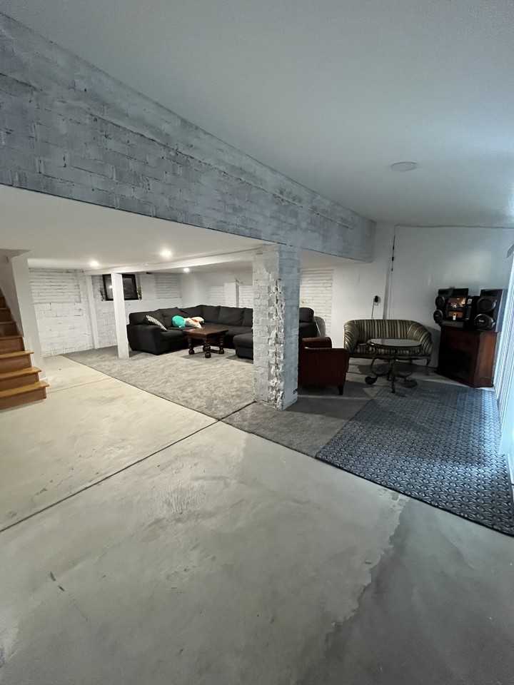 111 Bethpage Rd #NA - Photo 2 of 11