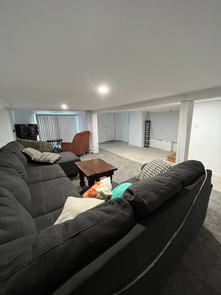 111 Bethpage Rd #NA - Photo 3 of 11