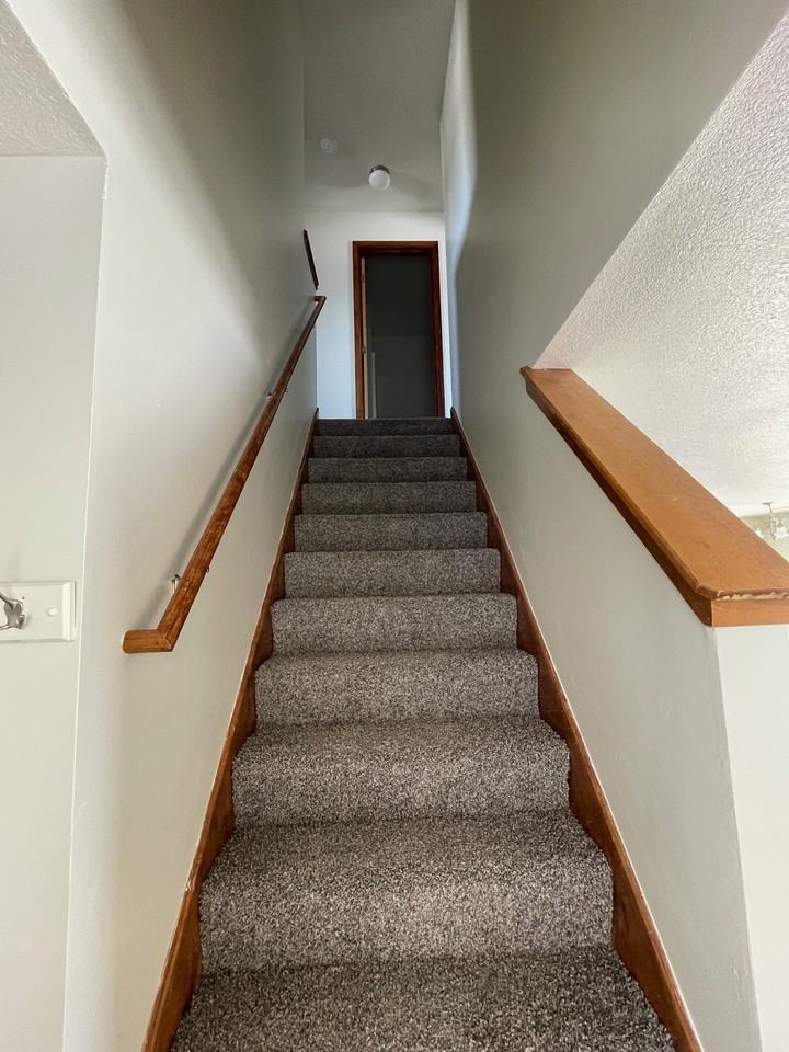 917 Whitetail Ct #1 - Photo 7 of 14