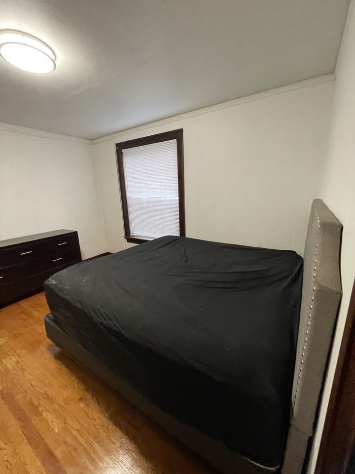 1810 15th Ave #103 - Photo 3 of 20