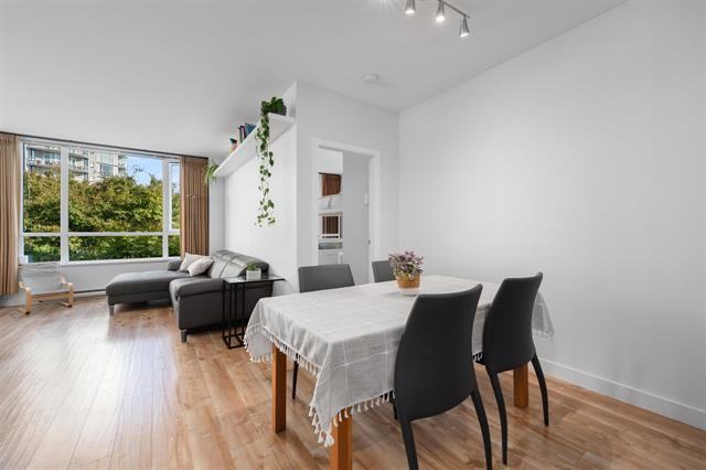 4078 Knight Street - Photo 3 of 19