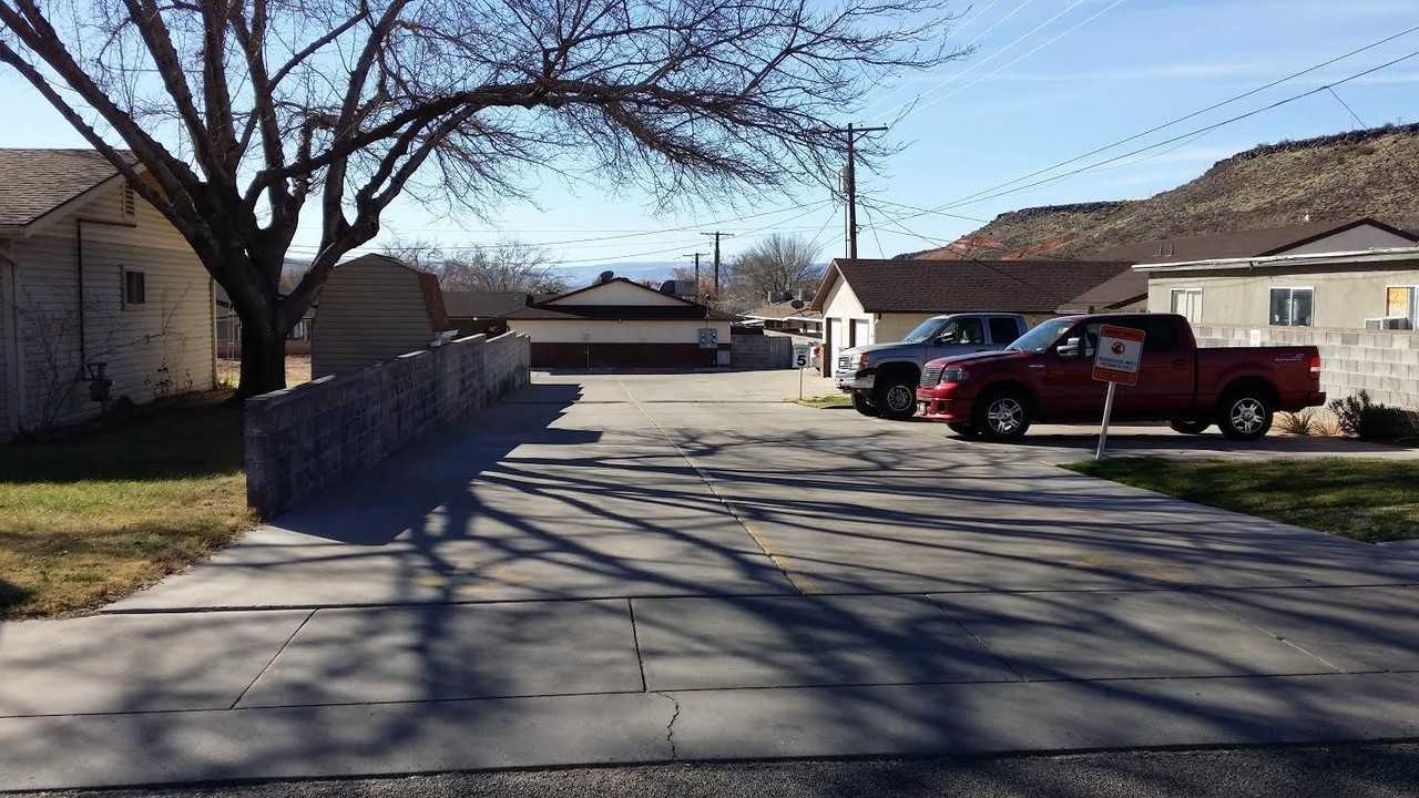 155 W 300 S #8 - Photo 2 of 3