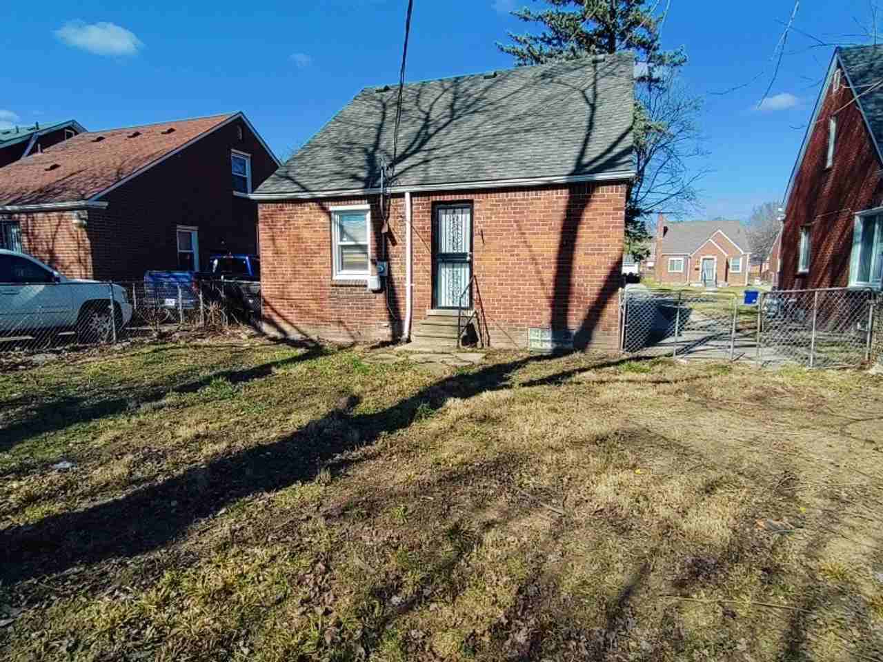 15452 Cedargrove St - Photo 3 of 24