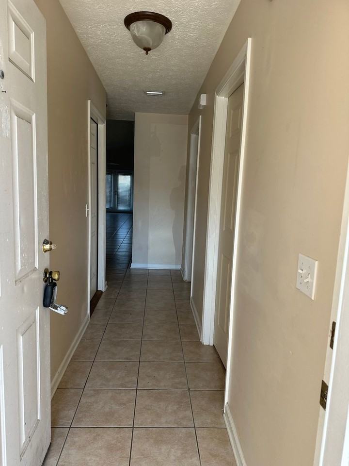 11718 Sand Castle Ln - Photo 3 of 20