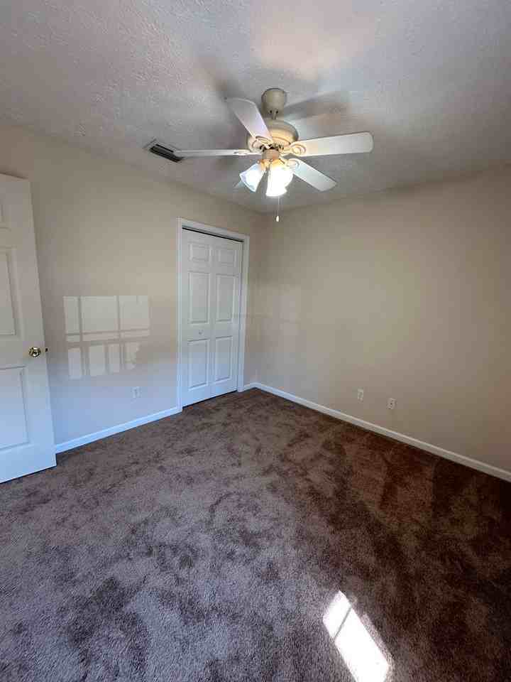 11718 Sand Castle Ln - Photo 5 of 20
