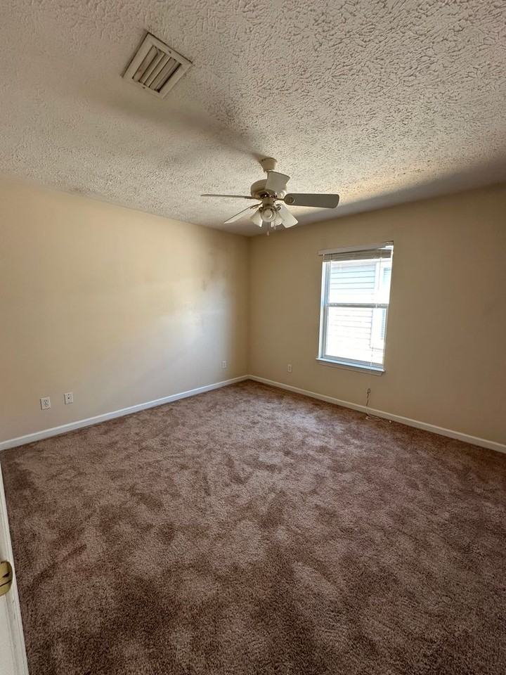 11718 Sand Castle Ln - Photo 7 of 20