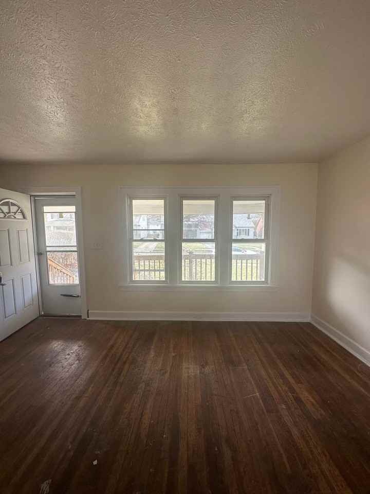 1549 East 196th Street - Photo 2 of 10