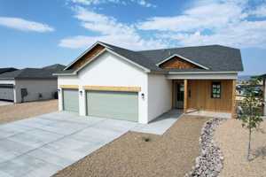 featured image of 4021 Boardwalk Rd