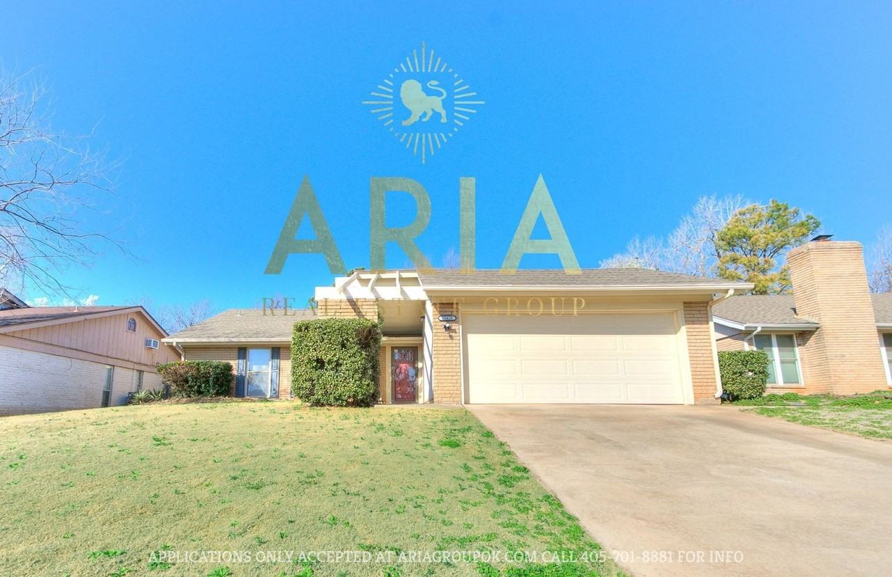 10429 Bayberry Dr - Photo 3 of 45