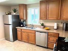 featured image of 1248 Bostonia St #C
