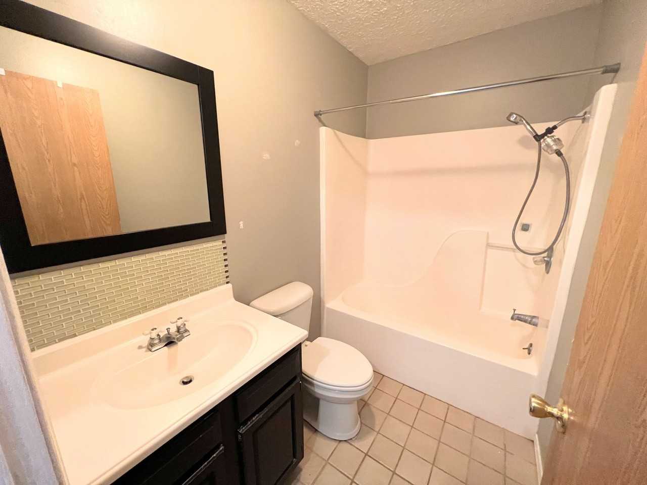 16455 Twilight Ln - Photo 6 of 12