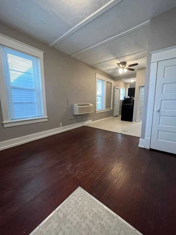 730 N 25 - Photo 2 of 7