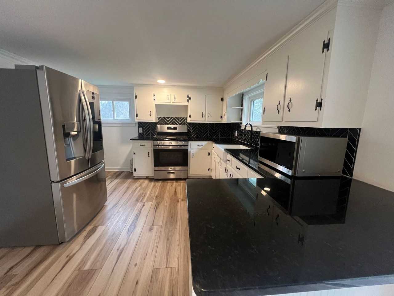 3445 Suits Rd - Photo 2 of 16