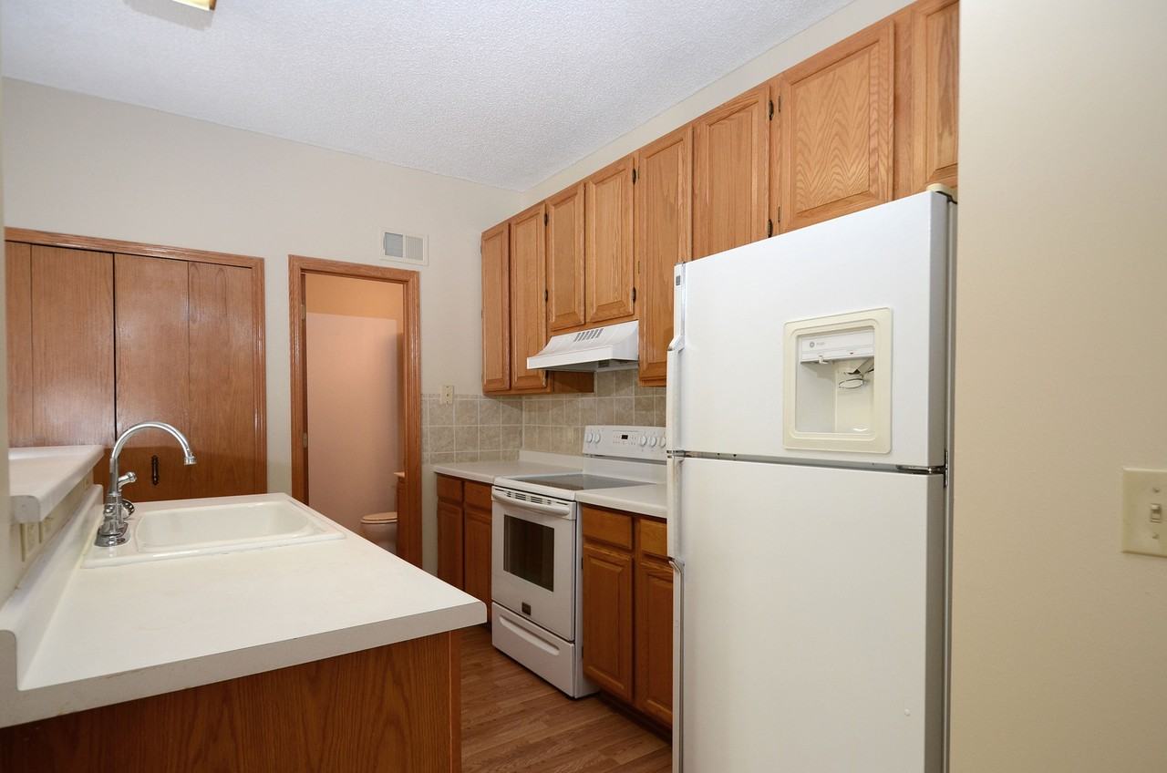 2571 Mallard Dr - Photo 4 of 12