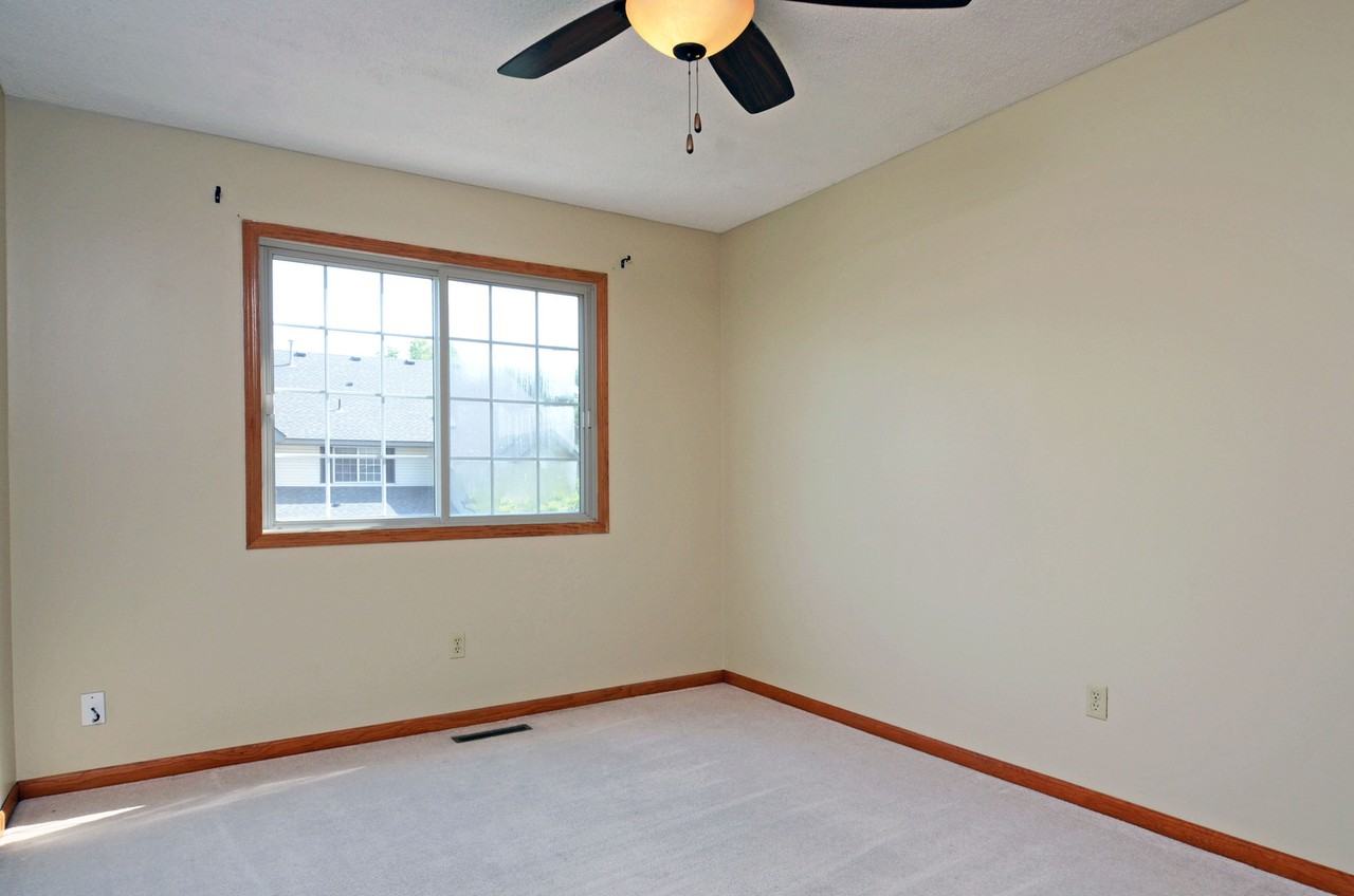 2571 Mallard Dr - Photo 6 of 12