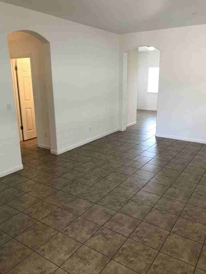 437 Joya Dr - Photo 3 of 18