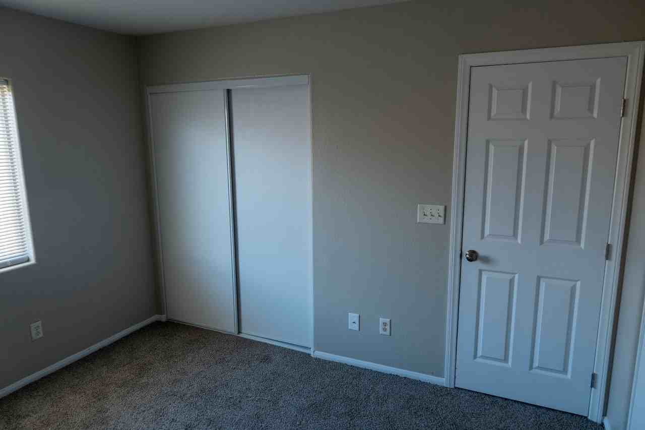 4031 Asante Cove St - Photo 5 of 26